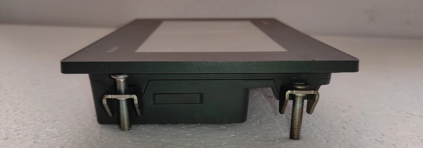 admin/uploads/uploads/scheider elect hmi 3500 touch screen dis_4.webp